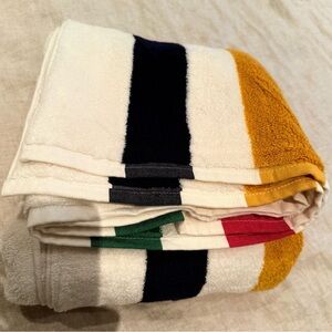 Hudson’s Bay HBC Stripes Beach Towel NWOT